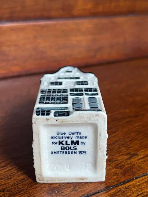 KLM House 12