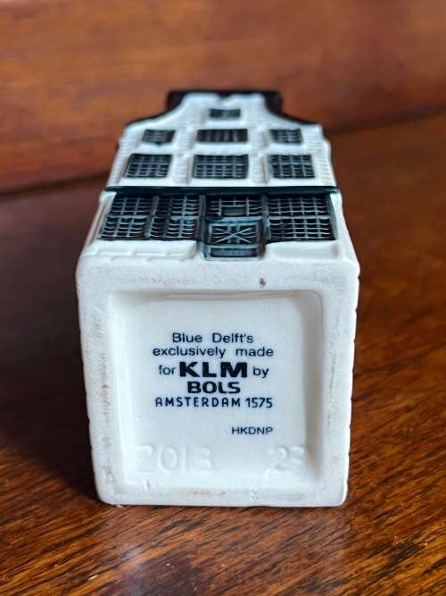 KLM House 23