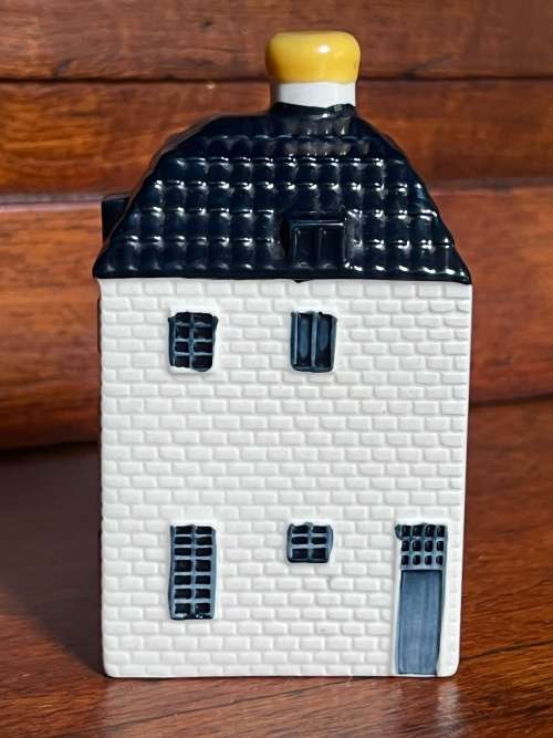 KLM House 55