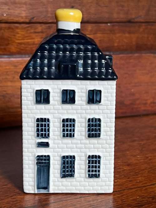 KLM House 55