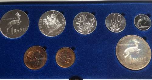 1989 Proof Set. TWO R1s (1 Silver) and RARER 5 cent