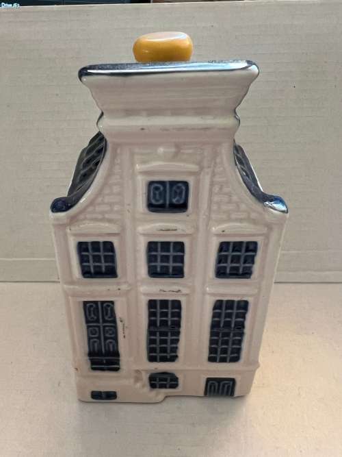 KLM Bols House Number 63