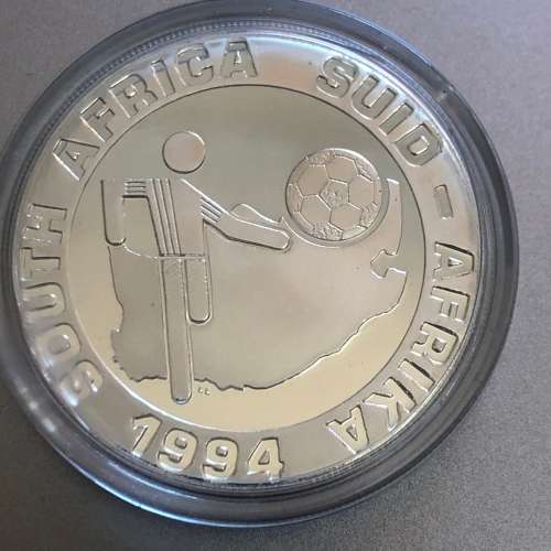 1994 R2 - 1oz silver Proof coin - Soccer World Cup - Encapsulated And In SAM Box
