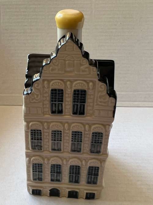 KLM Bols House No 81