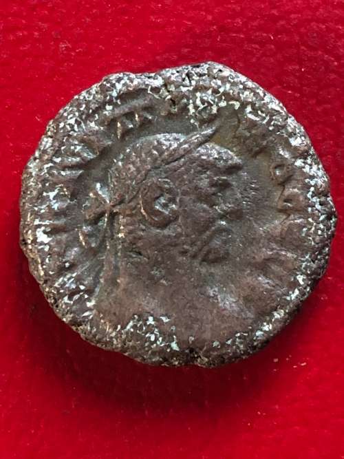 ANCIENT ROMAN COIN