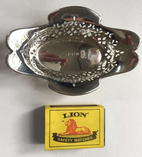 Solid silver sweet dishes