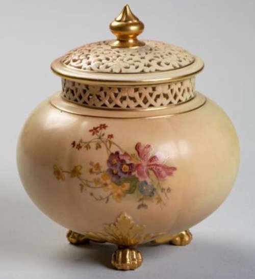 Royal Worcester blush ivory pot pourri jar