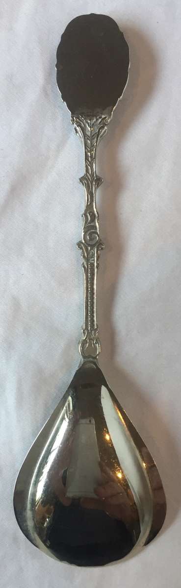2 antique English, 1 Dutch and 1 Roman style silver teaspoons