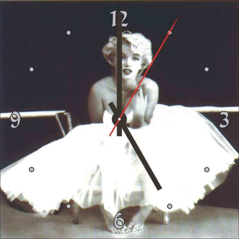 Marilyn Monroe Clock