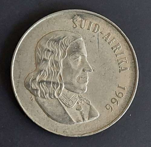 L@@k LOW START   1 x  Very Good condition,1966 1 RAND Coin