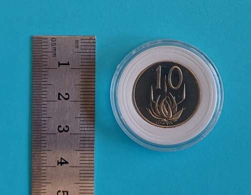 L@@K !  1 X 1977 PROOF!!! 10CENT COIN Available (Capsuled) Near Mint Condition