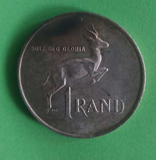 L@@k  1 x  Very Good condition,1967 1 RAND Coin