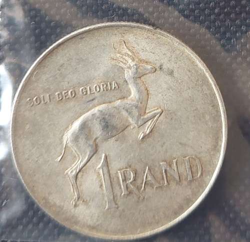 L@@k   1 x  Very Good condition,1966 SILVER 1 RAND Coin