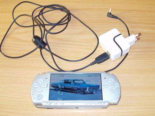Sony PSP 2000 Silver