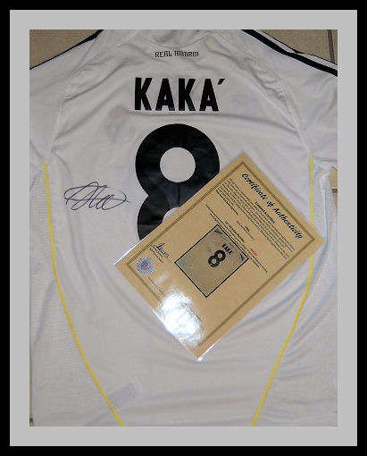 KAKA REAL MADRID SIGNED SHIRT WITH COA