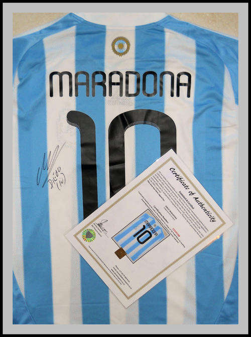 MARADONA SIGNED ARGENTTINA JERSEY WITH CERTIFICATE OF AUTHENTICITY