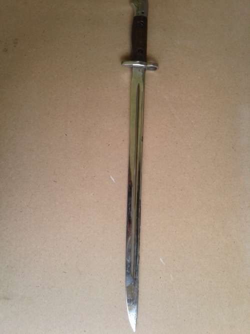 WWI1907 bayonet  54 cm long
