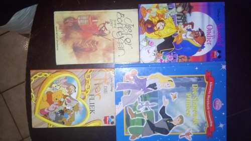 Afrikaanse kinder boekies