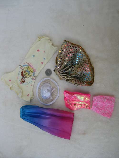 Clothes for Barbie (A)