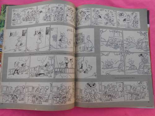 `Mad comic no. 337.  Oct./Nov. 1995.  Very good condition.