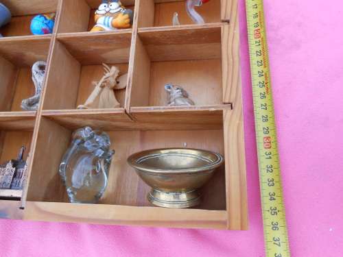 Printer`s tray 530mm x 350mm c/w ornaments.