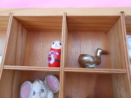 Printer`s tray 530mm x 350mm c/w ornaments.