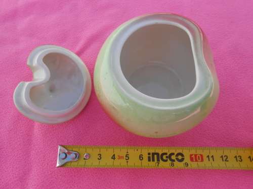 Carlton Ware sugar bowl.