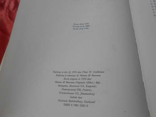 1981  `Die Groot Afrikaanse Heldeboek`  Pieter W. Grobbelaar.  Hard cover.