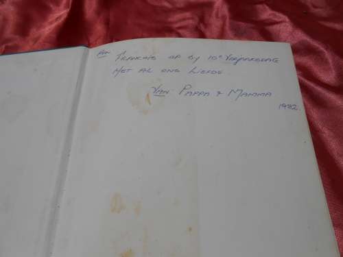 1981  `Die Groot Afrikaanse Heldeboek`  Pieter W. Grobbelaar.  Hard cover.