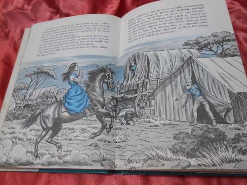 1981  `Die Groot Afrikaanse Heldeboek`  Pieter W. Grobbelaar.  Hard cover.