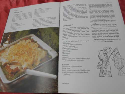 `Huisgenoot Wenresepte 2`  Annette Human.  Hard cover.