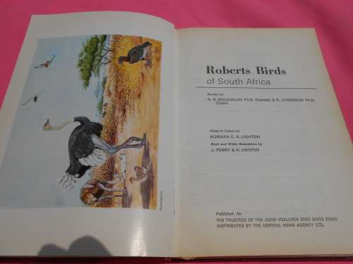 1975  `Roberts Birds of South Africa`  Hard cover.