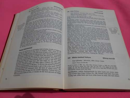 1975  `Roberts Birds of South Africa`  Hard cover.