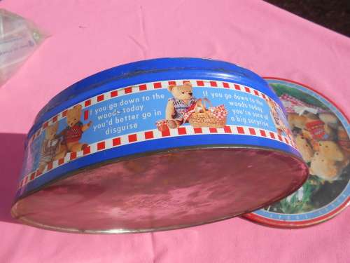 Teddy bear`s picnic biscuit/cake tin.