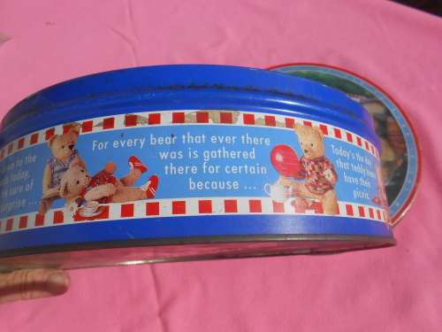 Teddy bear`s picnic biscuit/cake tin.