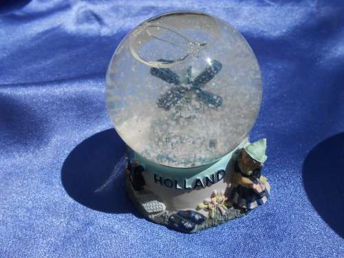 Snowballs from Holland.