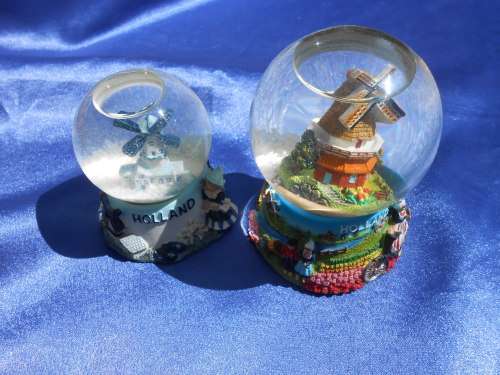 Snowballs from Holland.