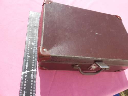 School suitcase.  270mm x 370mm.  Good condition.