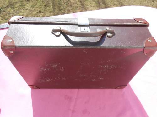 School suitcase.  270mm x 370mm.  Good condition.