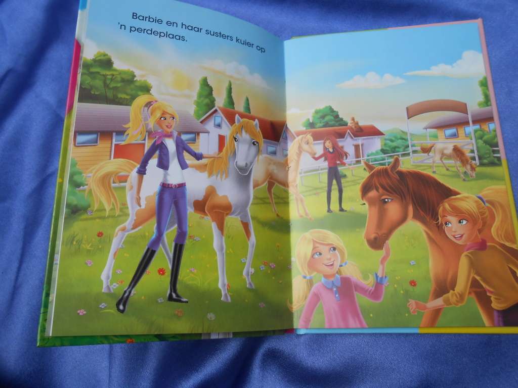 `Barbie My boek oor ponies`  Hard cover.