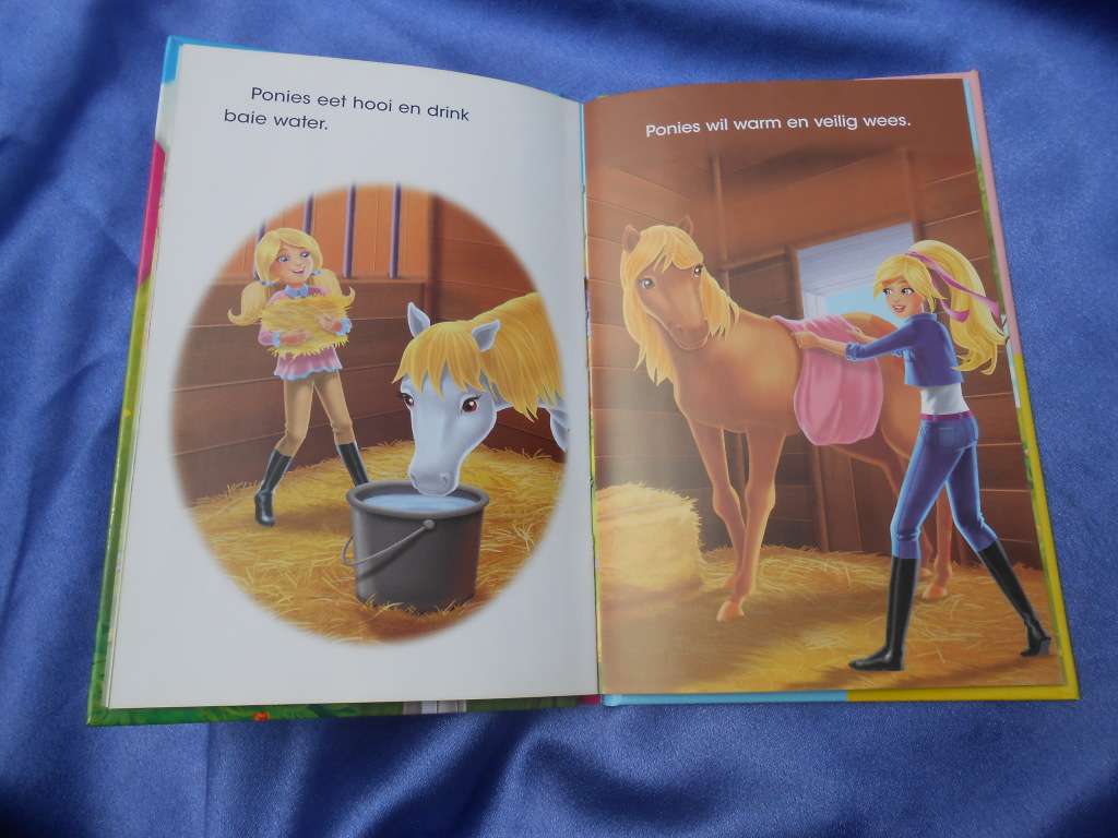 `Barbie My boek oor ponies`  Hard cover.