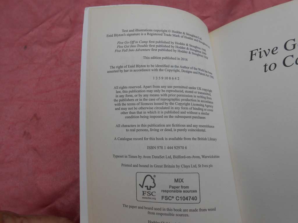 Enid Blyton`The Famous Five Collection 3`  Soft cover.