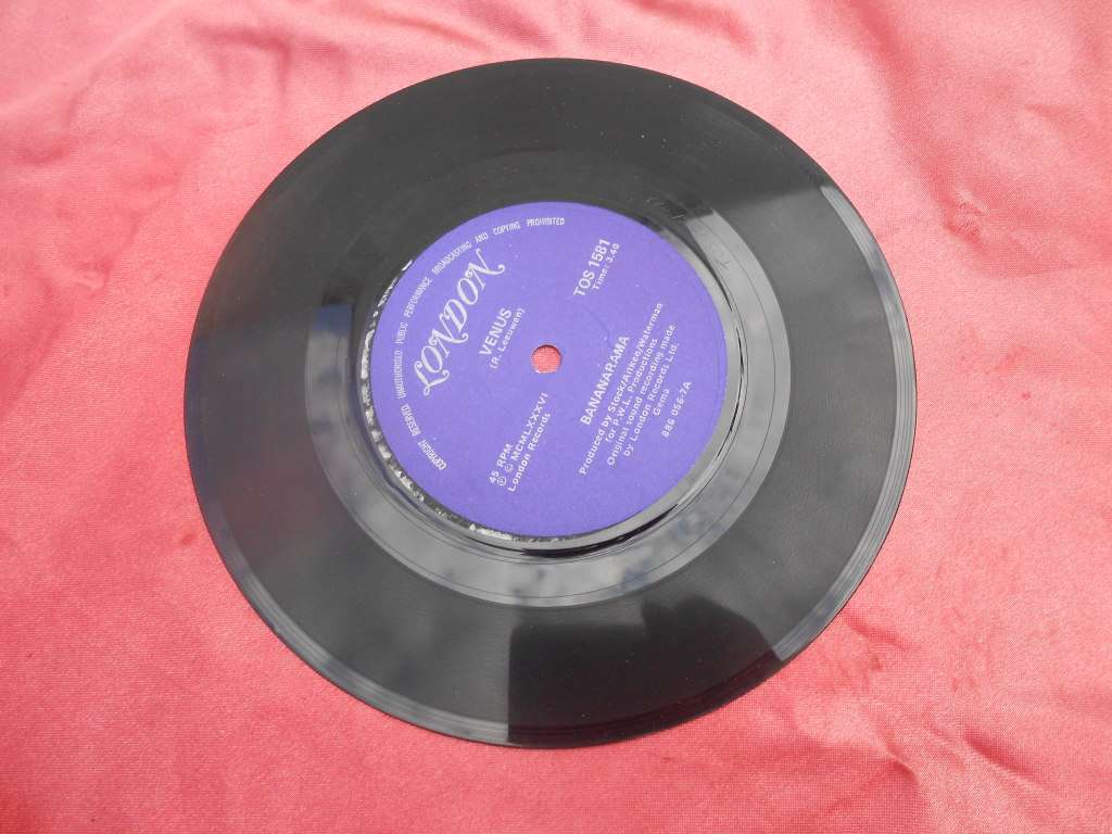 Vinyl 7` single.  Bananarama  Venus White Train VG VG+