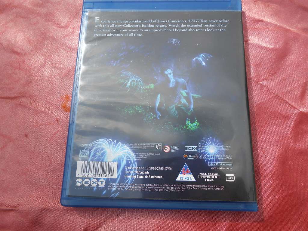 DVD Avatar.  James Cameron.
