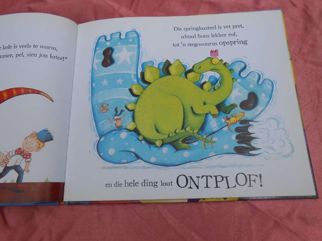 `Die Dino`s hou `n Partytjie!`  Gary Parsons & Gareth P. Jones.  Hard cover.