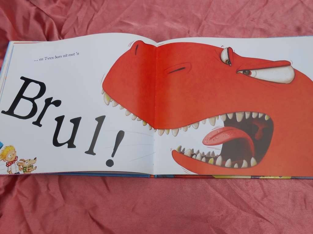 `Die Dino`s hou `n Partytjie!`  Gary Parsons & Gareth P. Jones.  Hard cover.