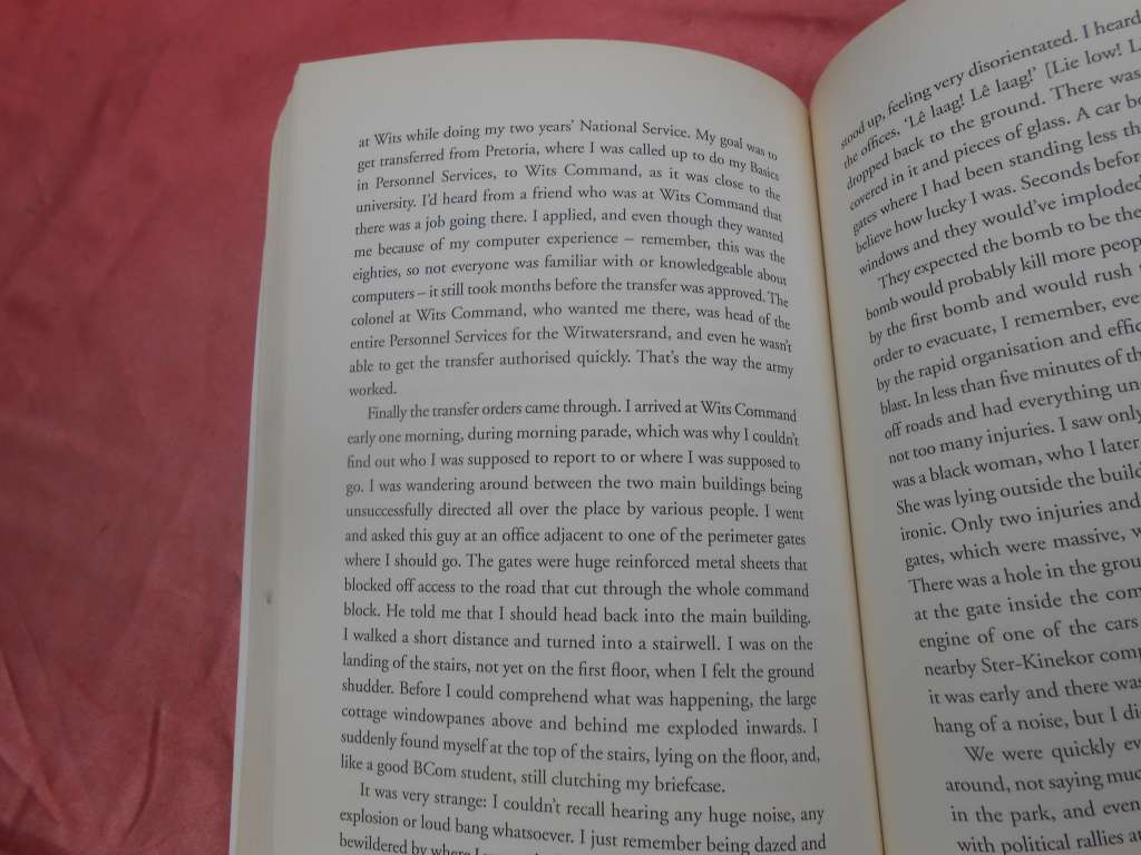 `An Unpopular War`  Jaqui Mansfield.  Soft cover.