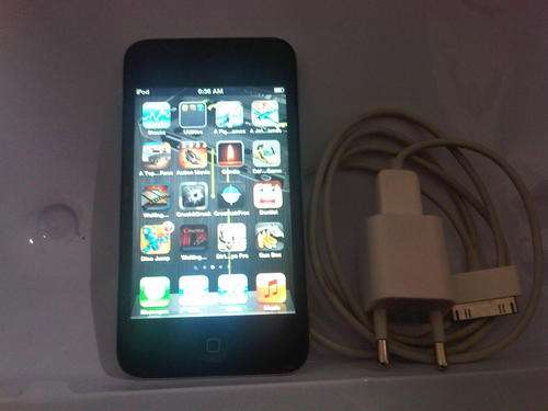 Original Apple Ipod 4th Generation 64 Gig