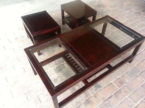 **COFFEE TABLE** VALUED R4000**
