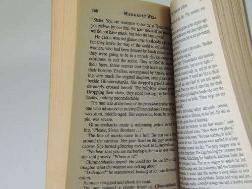 The Dragon`s Son, Volume 2 of the Dragonvarld Trilogy - Margaret Weis